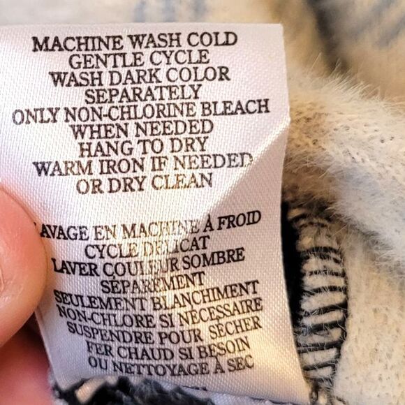 Z Supply Women's Cream And Blue Plaid Thick Eyelash Shacket Size S - Picture 7 of 8